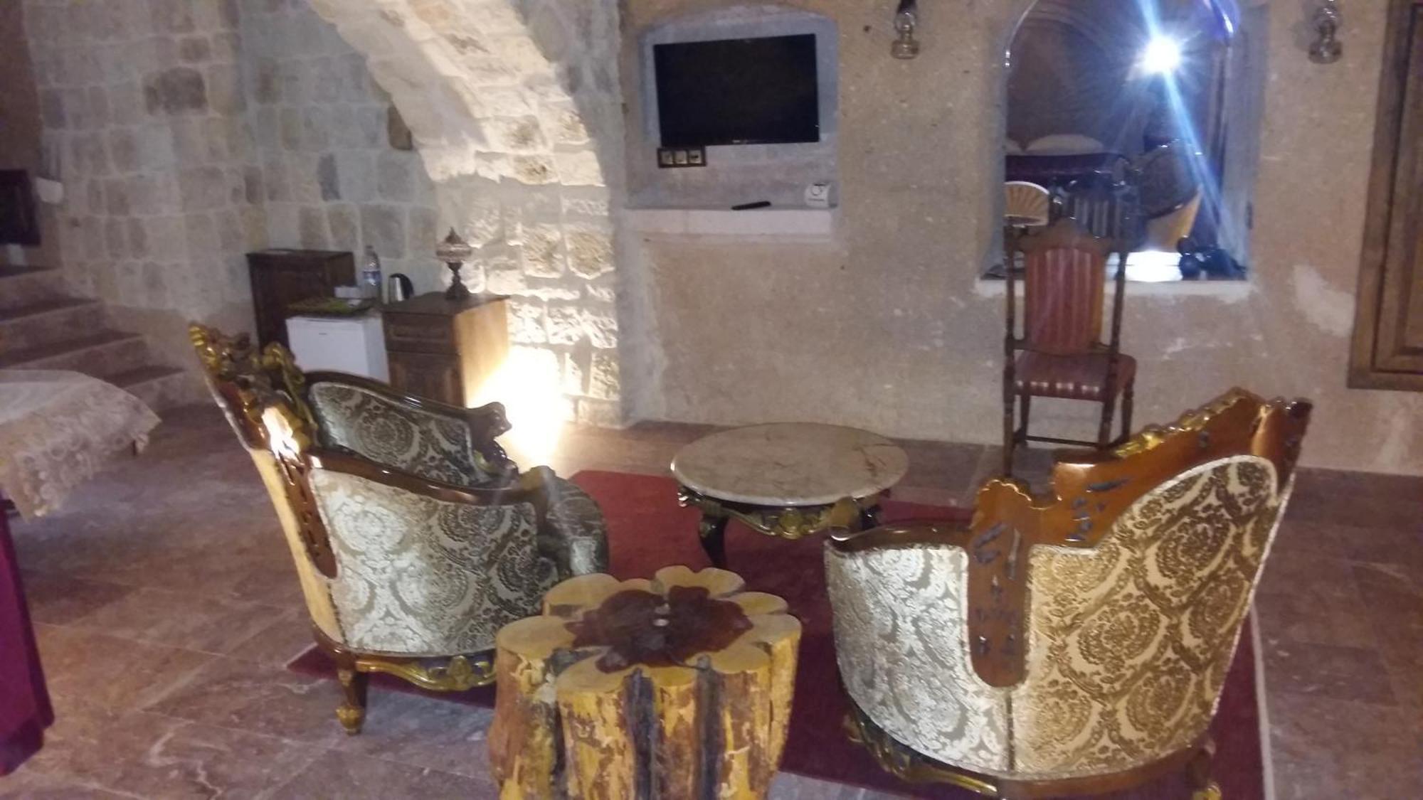 Oread Cave Suites Ουργκούπ Δωμάτιο φωτογραφία