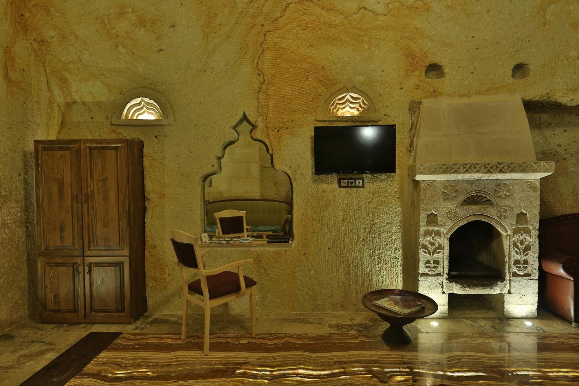 Oread Cave Suites Ουργκούπ Εξωτερικό φωτογραφία